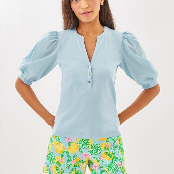 Lilly Pulitzer Tops - EUC Lilly Pulitzer Sky Blue Ronson Knit Top size Medium
